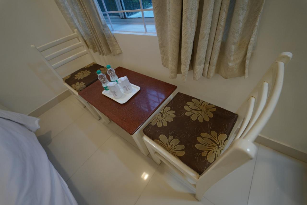 Hotel Palmyra Grand Inn Тірунелвелі Екстер'єр фото
